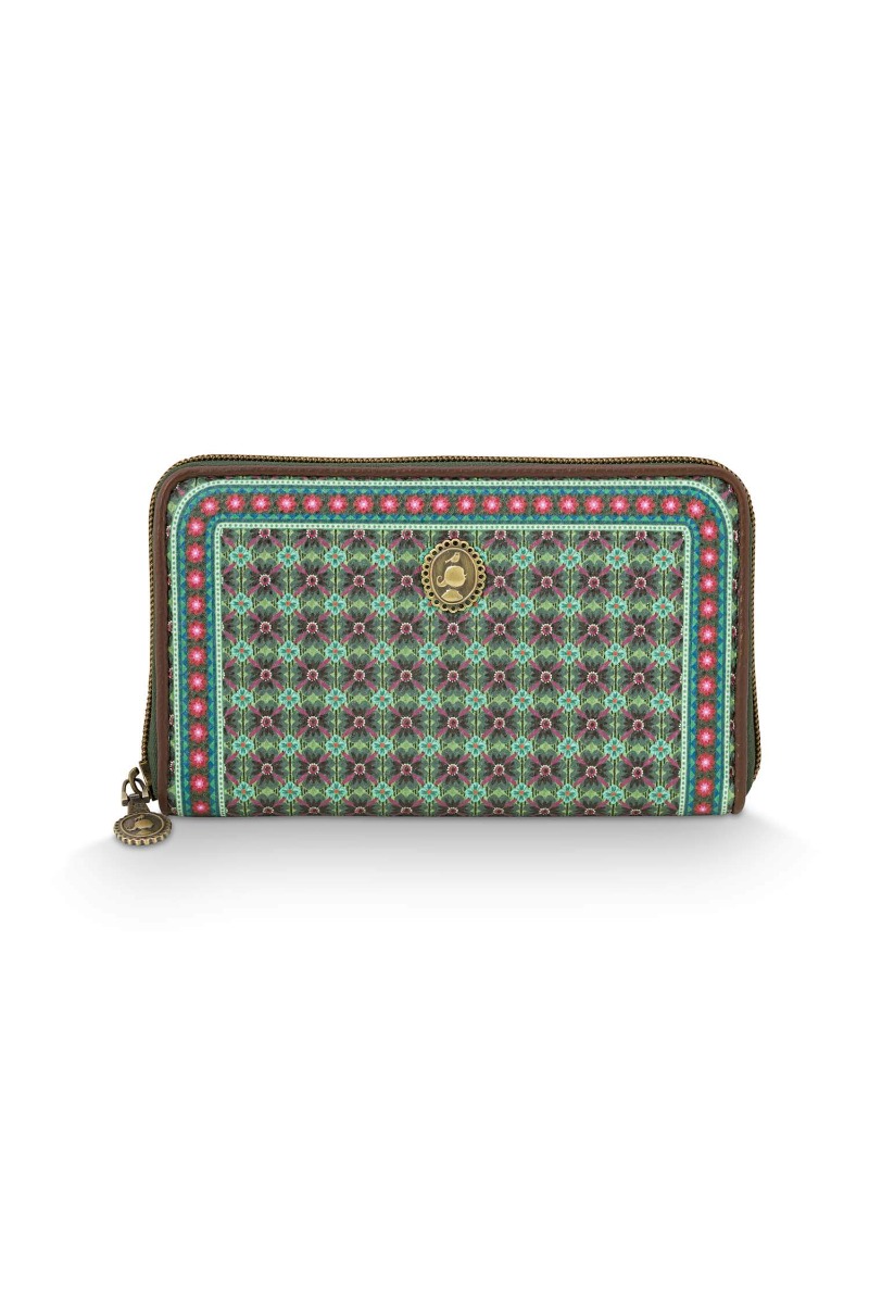 Color Relation Product Wallet Clover Green