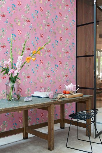 wallpaper-non-woven-vinyl-flowers-bird-pink-pip-studio-cherry-pip