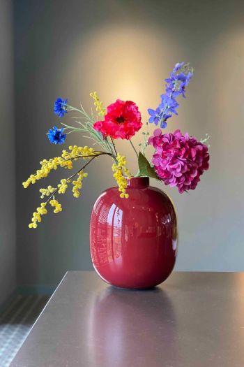pip-studio-artificial-flowers-floral-fantasy-vase