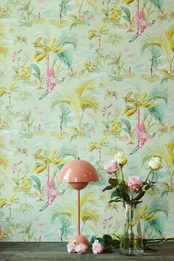 wallpaper-non-woven-vinyl-paradise-bird-palms-green-pip-studio-palm-scene