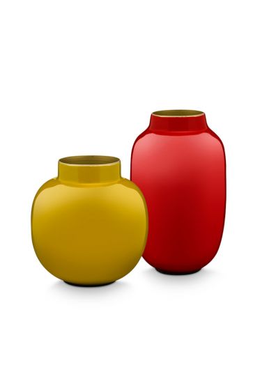 Mini-vases-set-red-yellow-round-metal-home-accesoires-pip-studio-10-&-14-cm