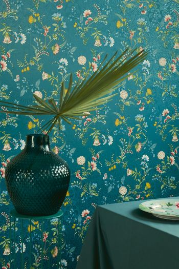 wallpaper-non-woven-vinyl-flowers-dark-blue-pip-studio-la-majorelle