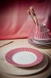 bord-royal-stripes-donker-roze-21-cm-porselein-pip-studio