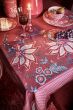 tafelkleed-flower-festival-donker-roze-katoen-bloemen-print-pip-studio