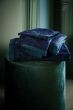 Handdoek-XL-barok-print-donker-blauw-70x140-tile-de-pip-katoen