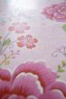 Wallpaper-non-woven-relief-flower-print-pink-pip-studio-birds-in-paradise