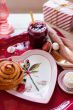 plates-set-la-majorelle-pink-heart-shaped-kitchen-set-pip-studio-porcelain